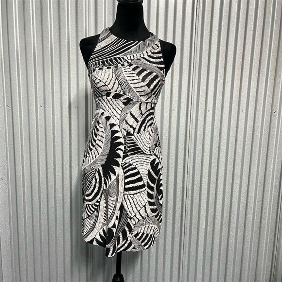 Athleta Black White Leaf Print Dress XXS Sleeveless Stretch Travel Summer Resort - Picture 1 of 11
